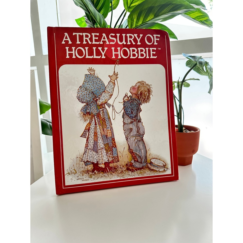 A Treasury of Holly Hobbie Book‎ Vintage 1978 Americana Hardcover